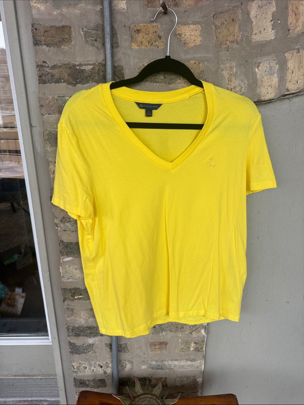 Brooks Brothers Yellow V-Neck Short Sleeve Top